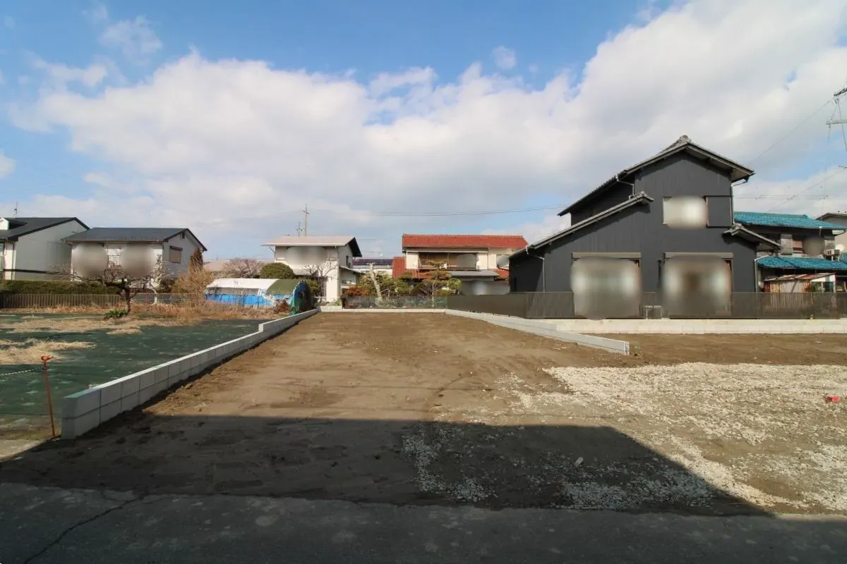 2月13日　南から撮影(1号棟)