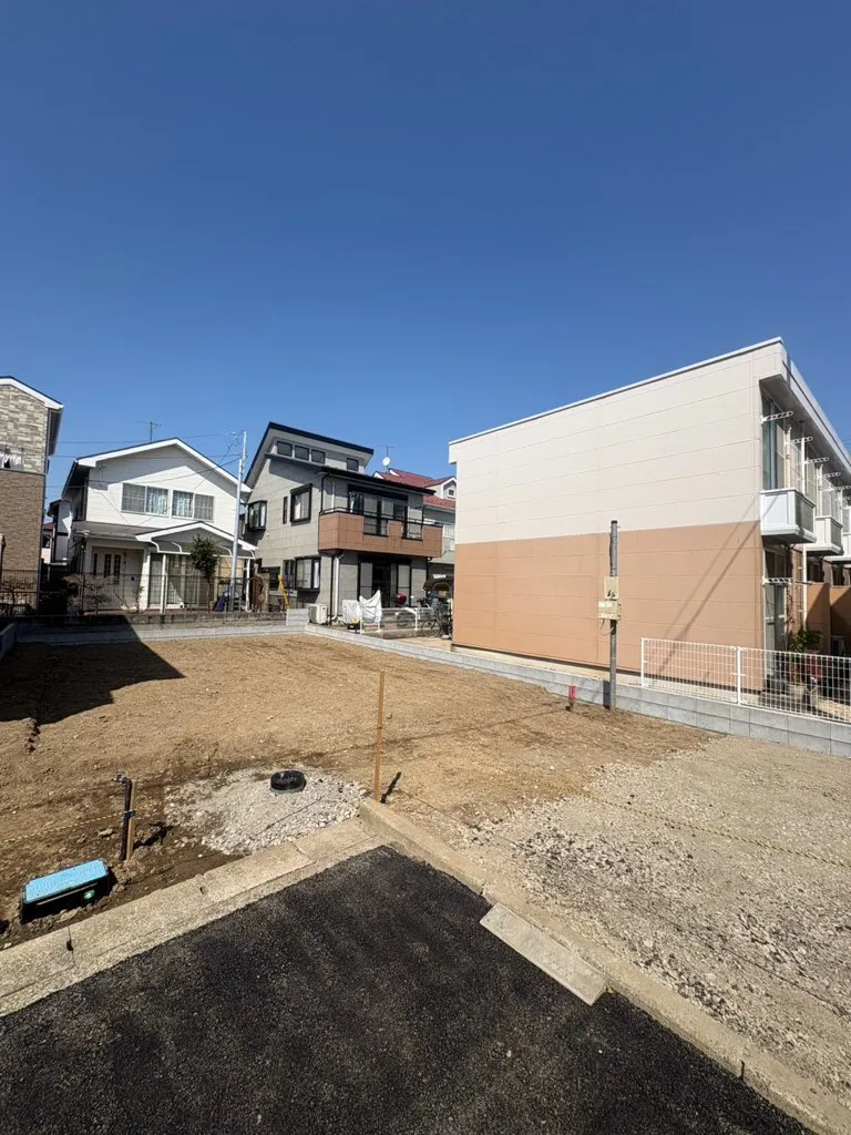 玄関吹抜を採用した4LDKの物件!和室もございます!