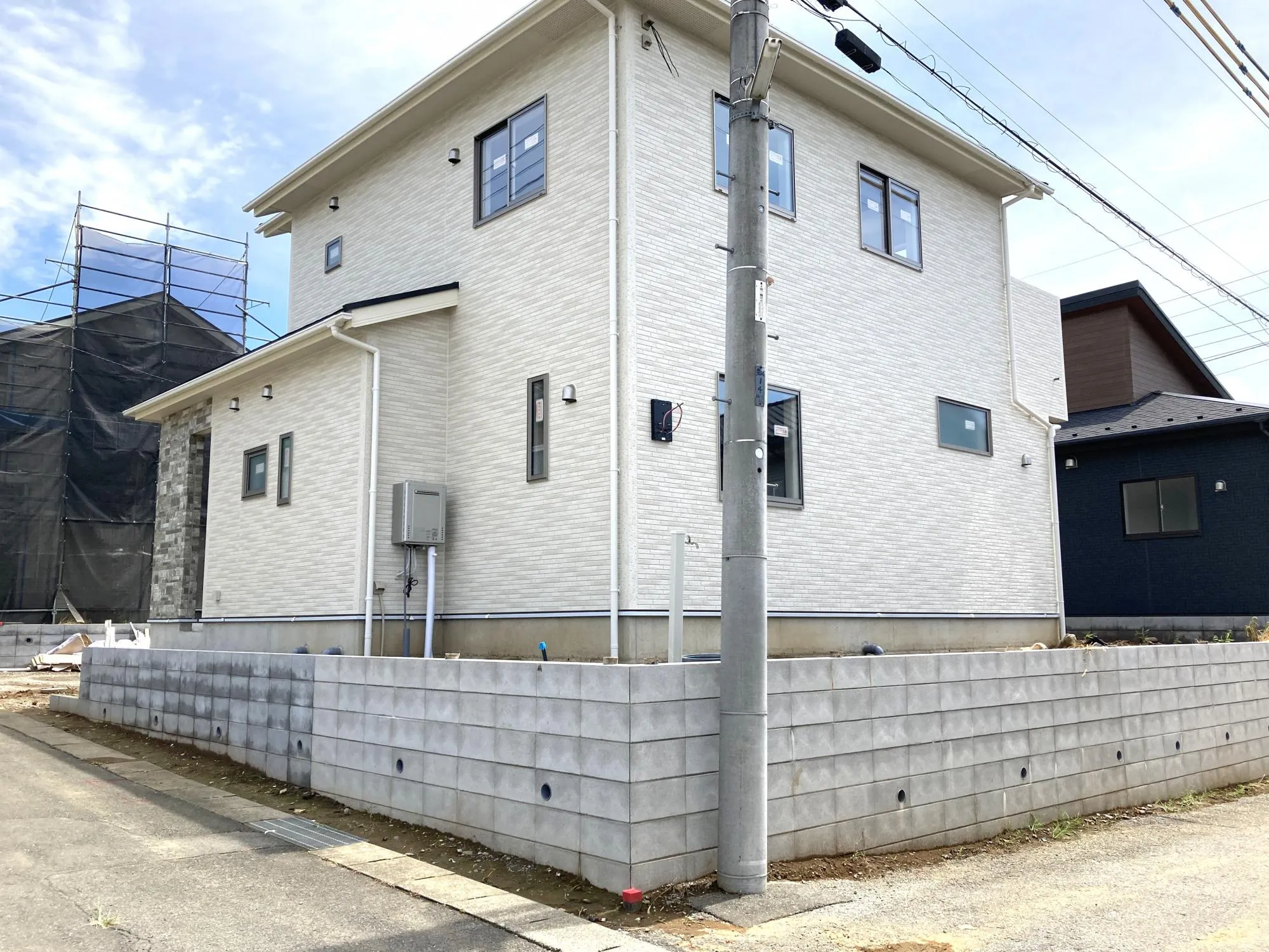 現地(8/9)1号棟