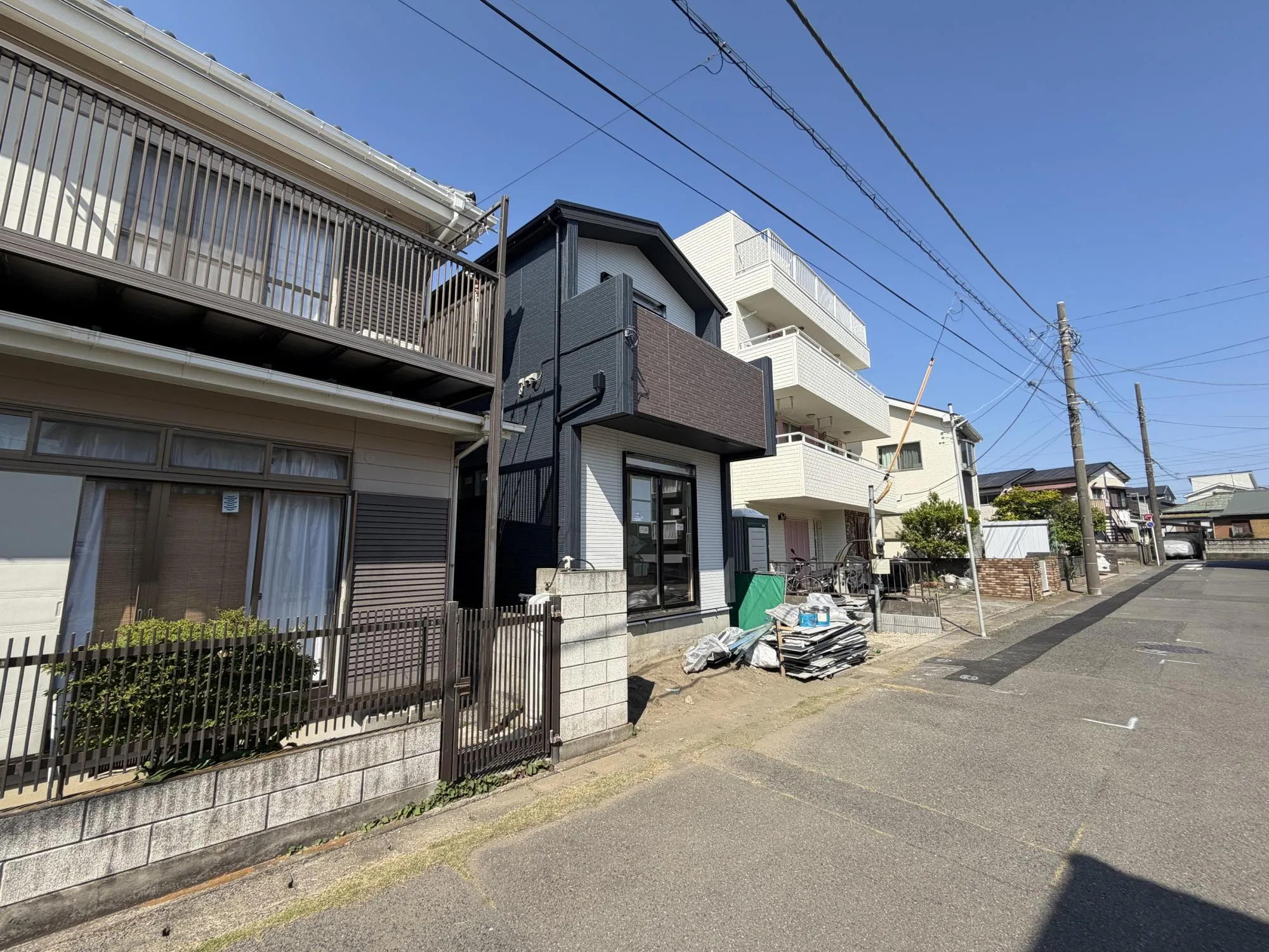 販売現地