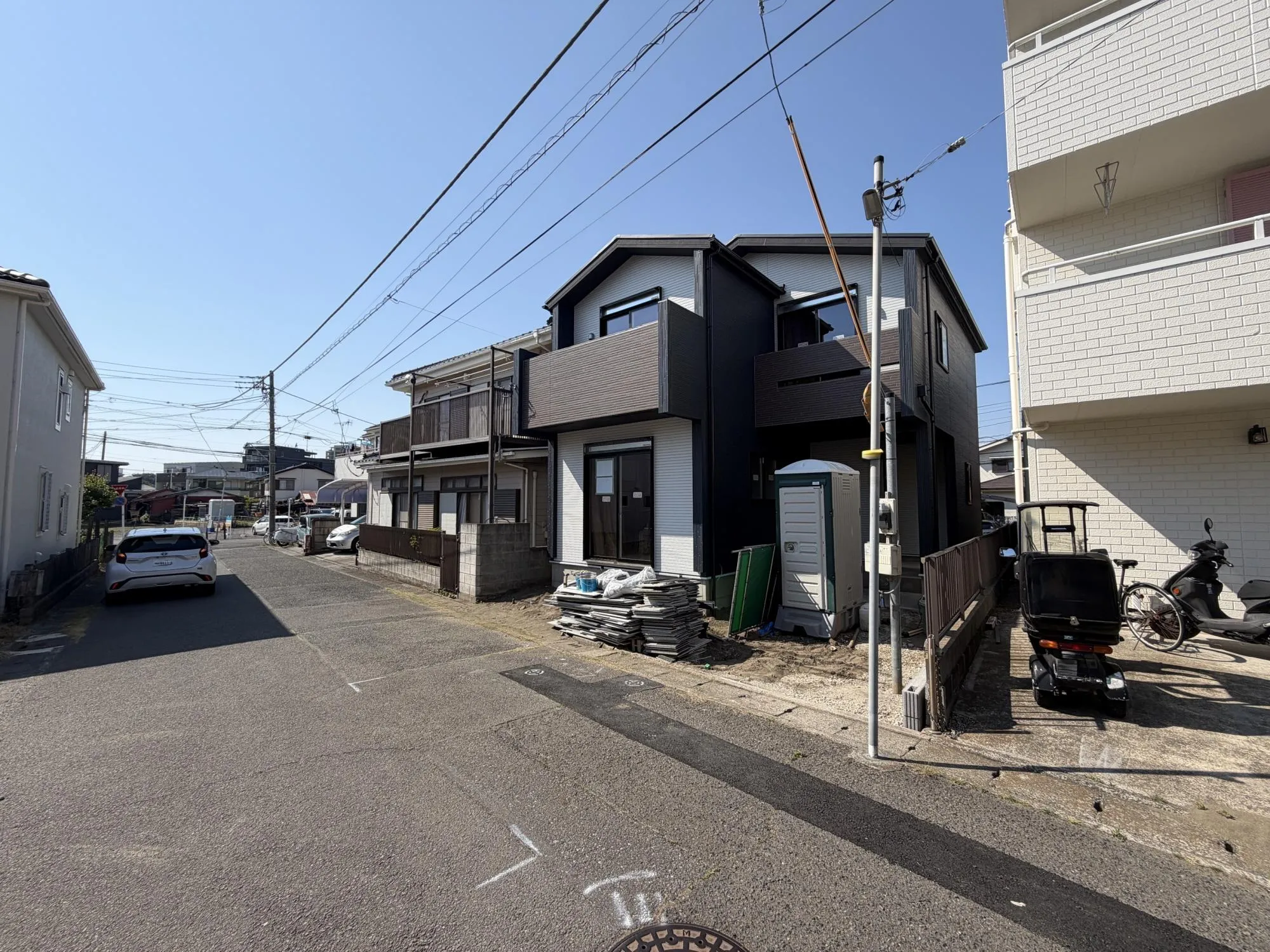 販売現地
