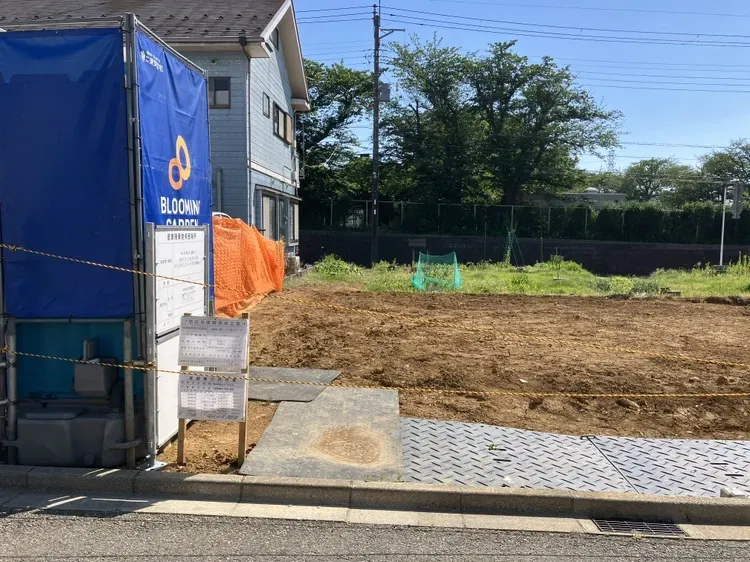 【現地】