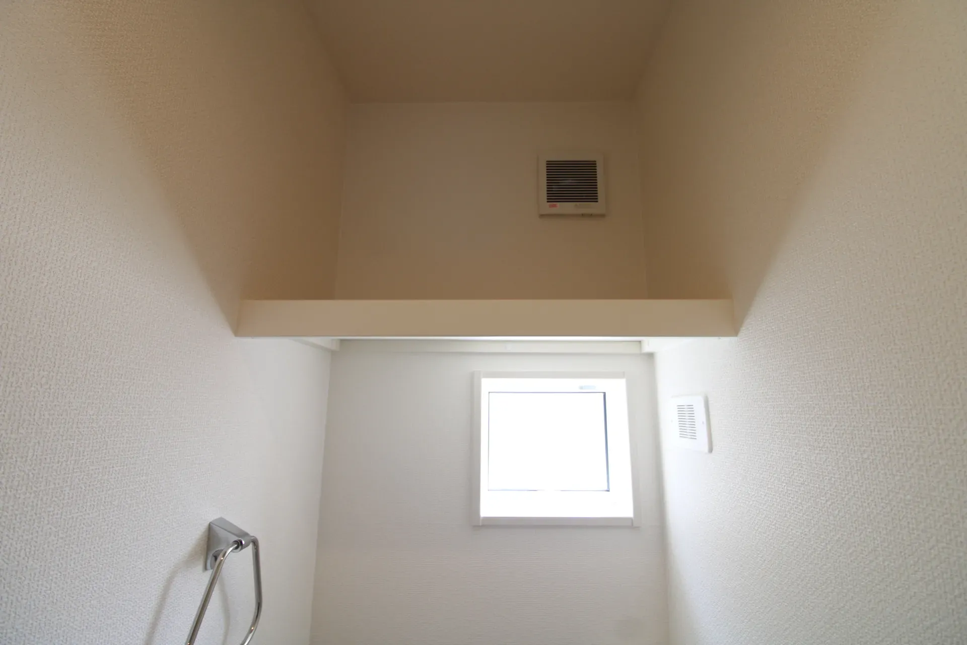 トイレ枕棚