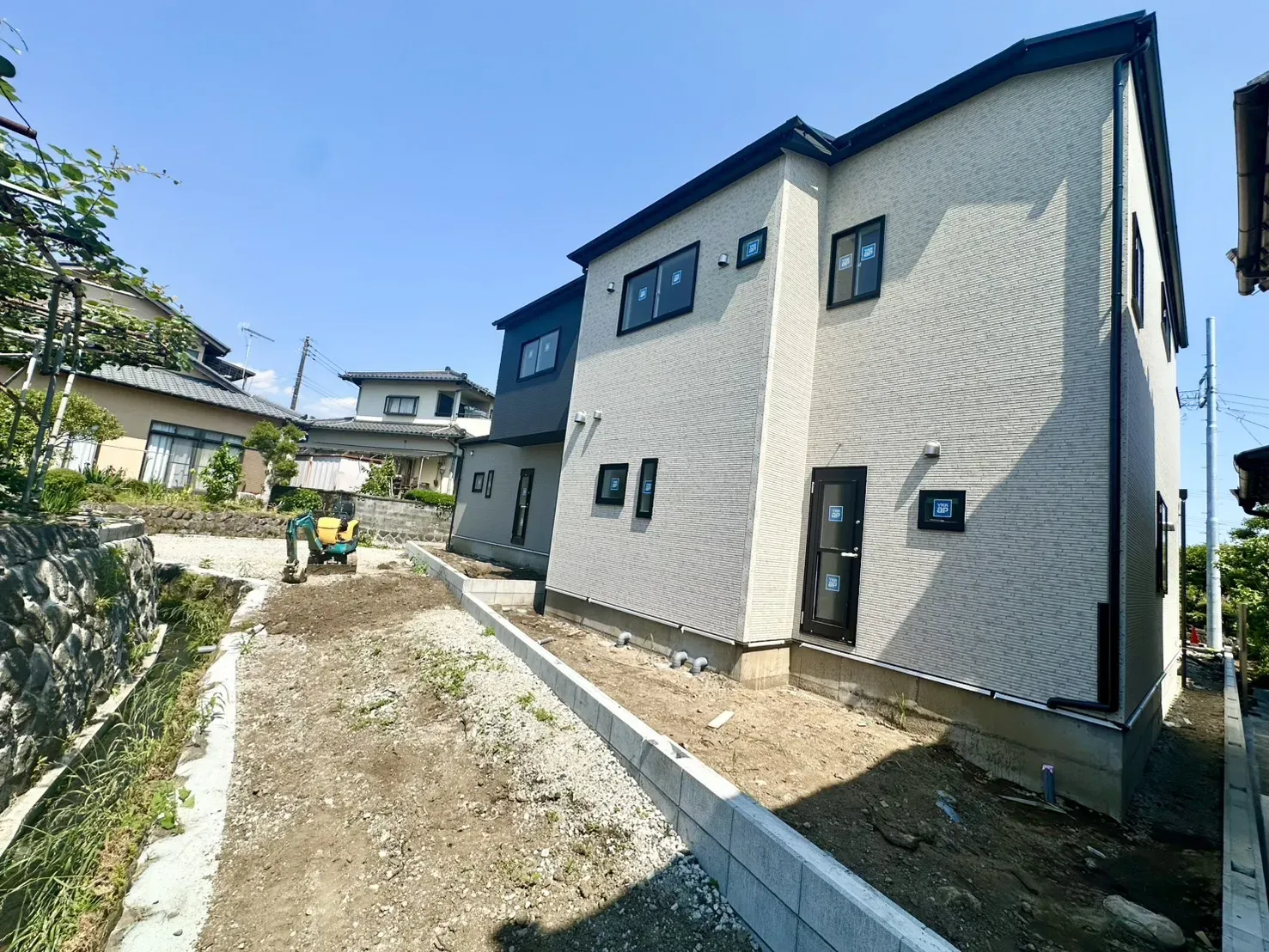 現地写真(5/18撮影)(1号棟)