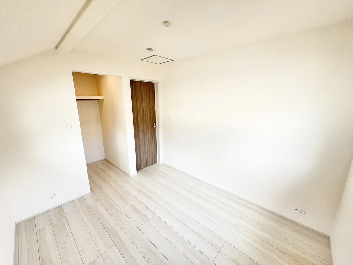 洋室D 5.25帖