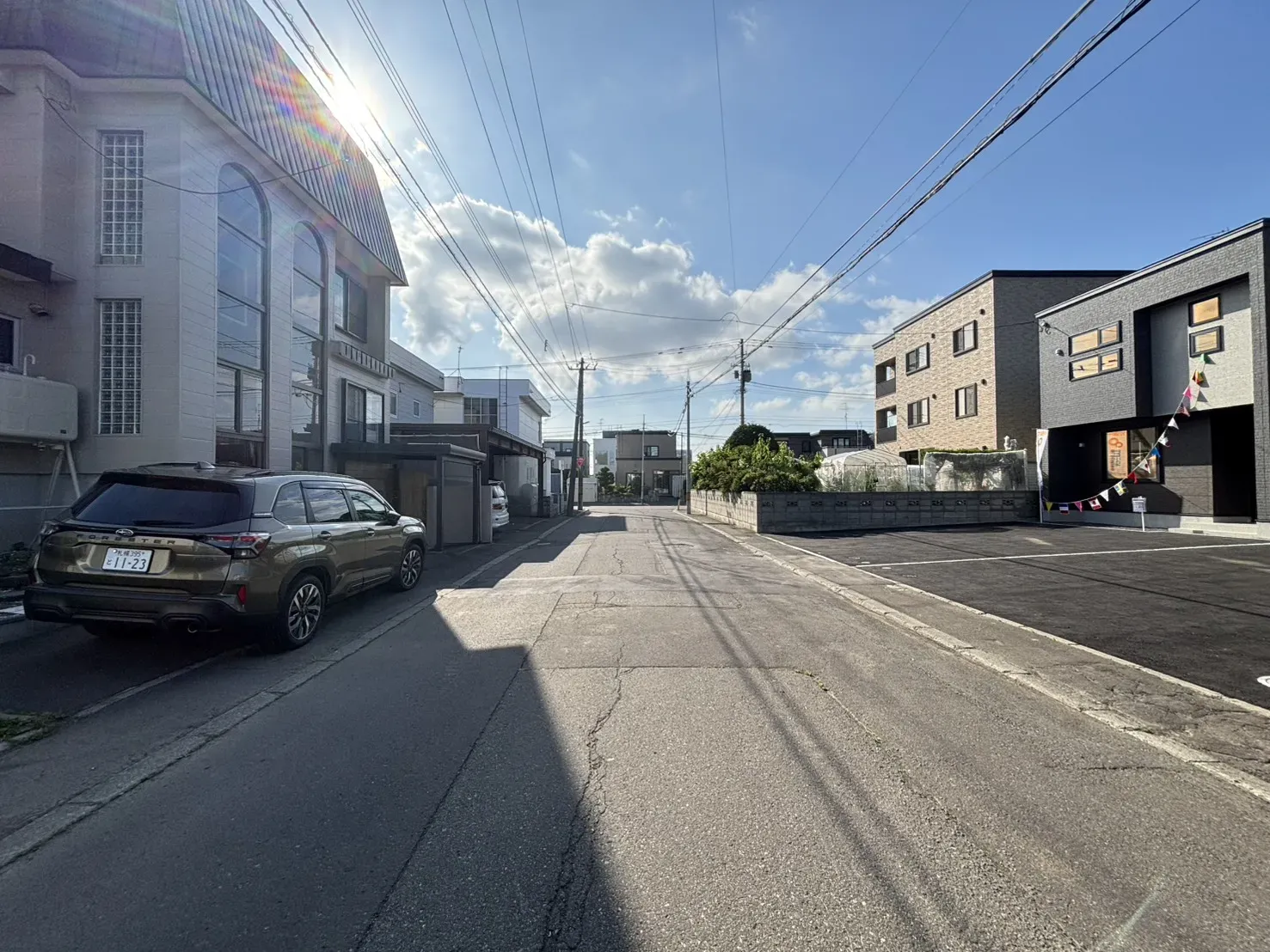前面道路(8.0m)