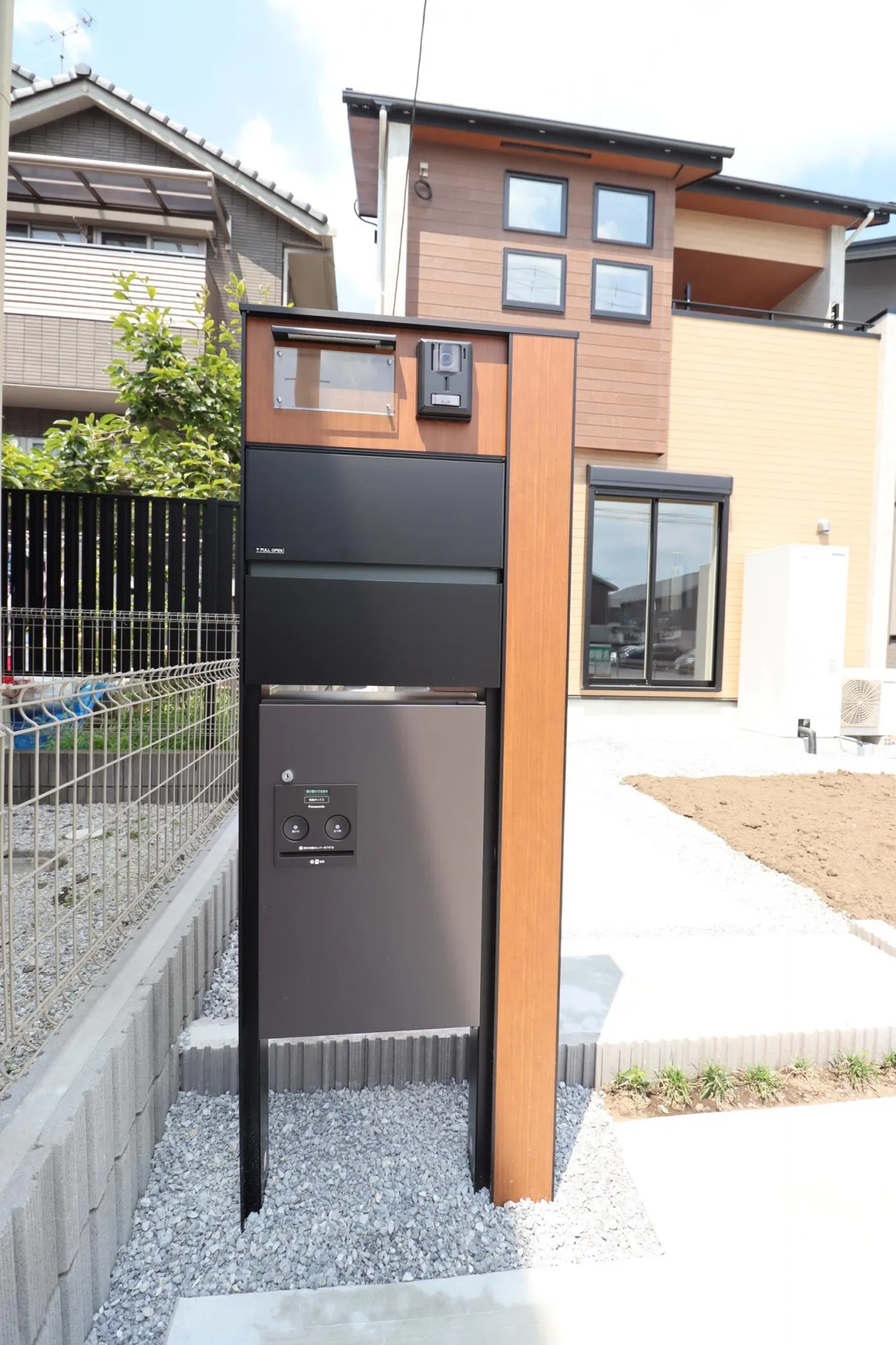 1号棟　ポスト
