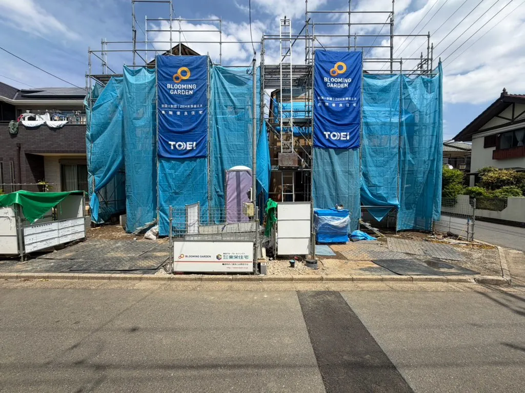 高低差が無いので駐車もらくらくできます。