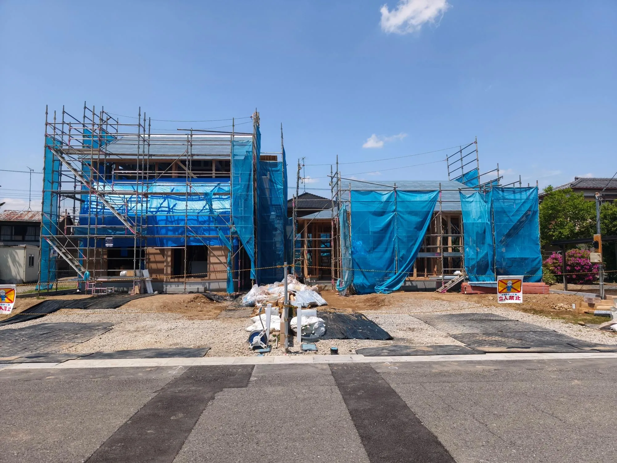 ①②号棟　上棟しました!4月撮影