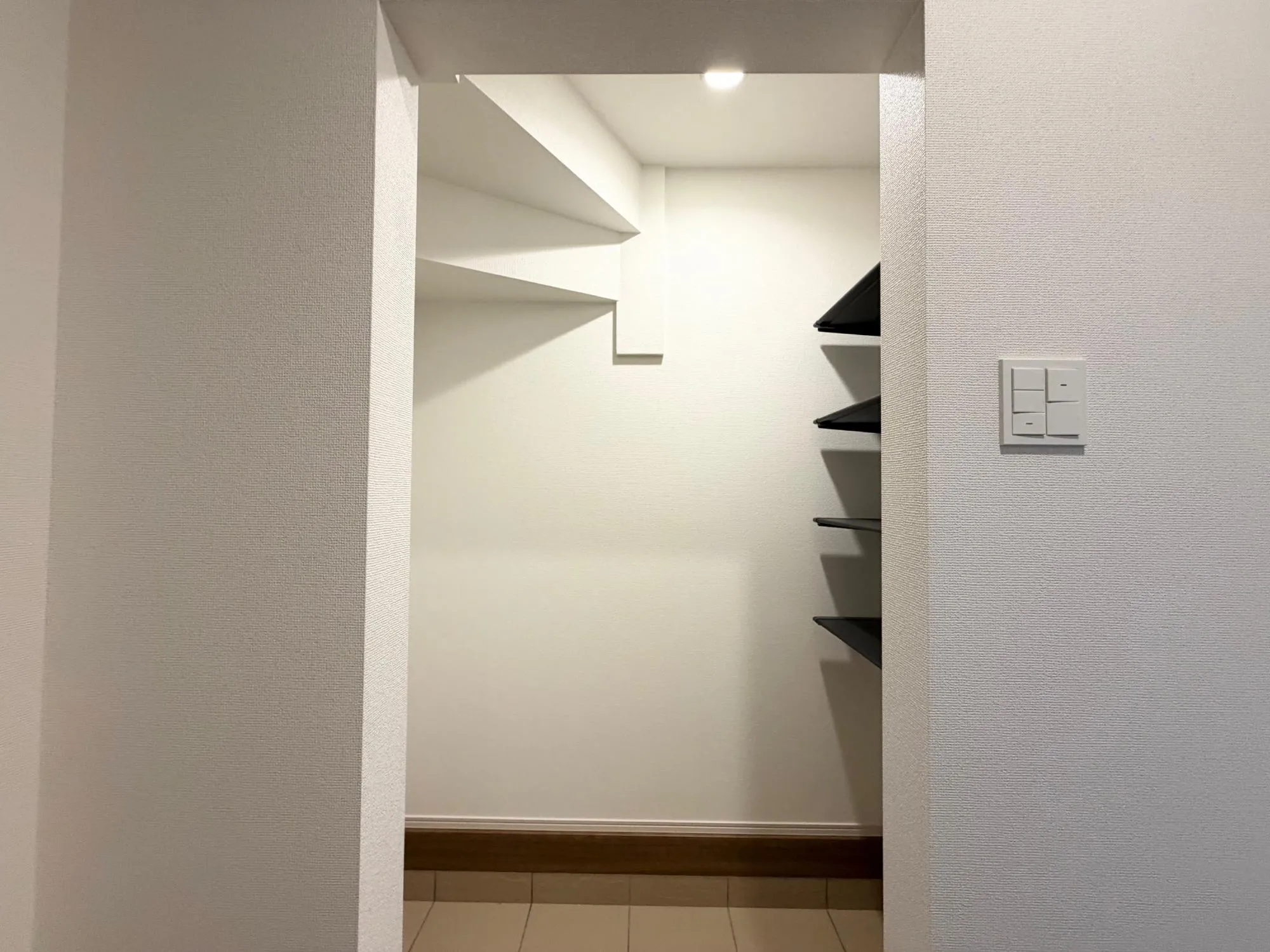 2号棟　土間収納