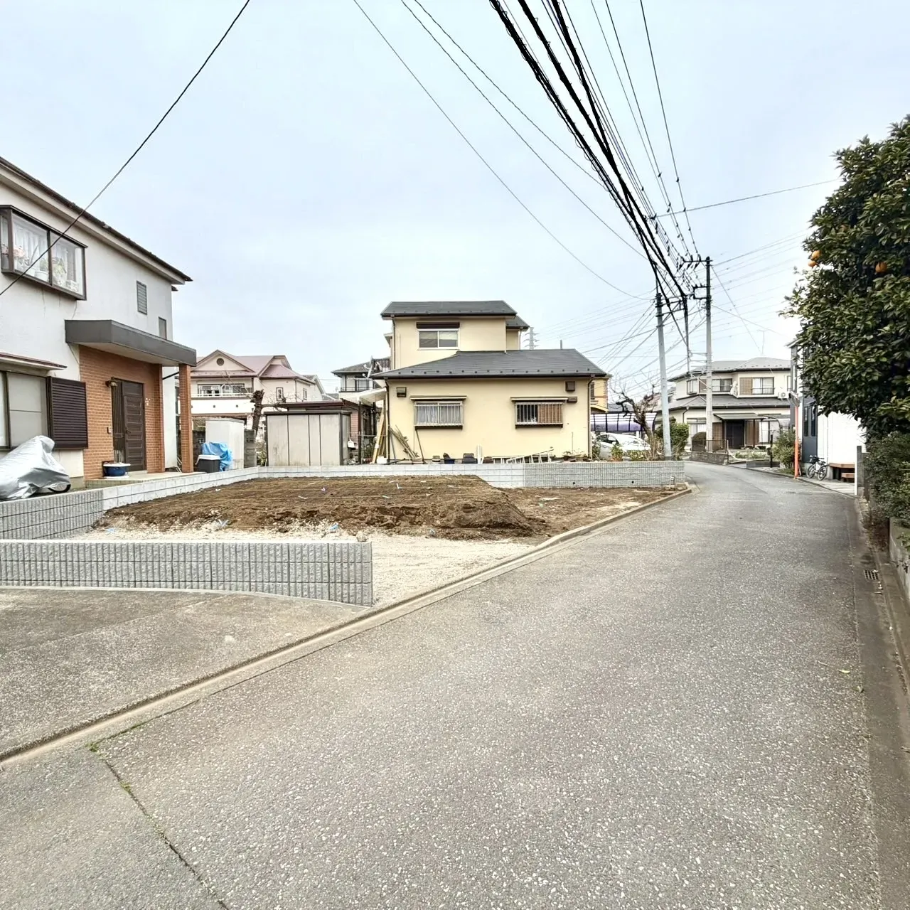 前面道路含む現地写真