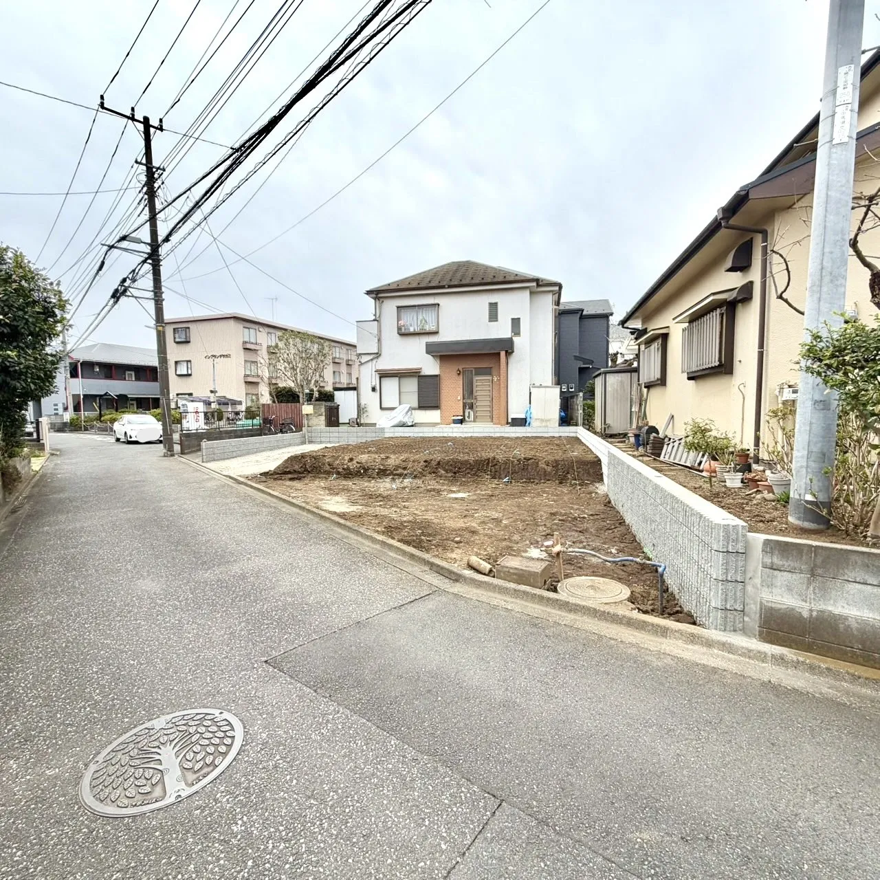 前面道路含む現地写真