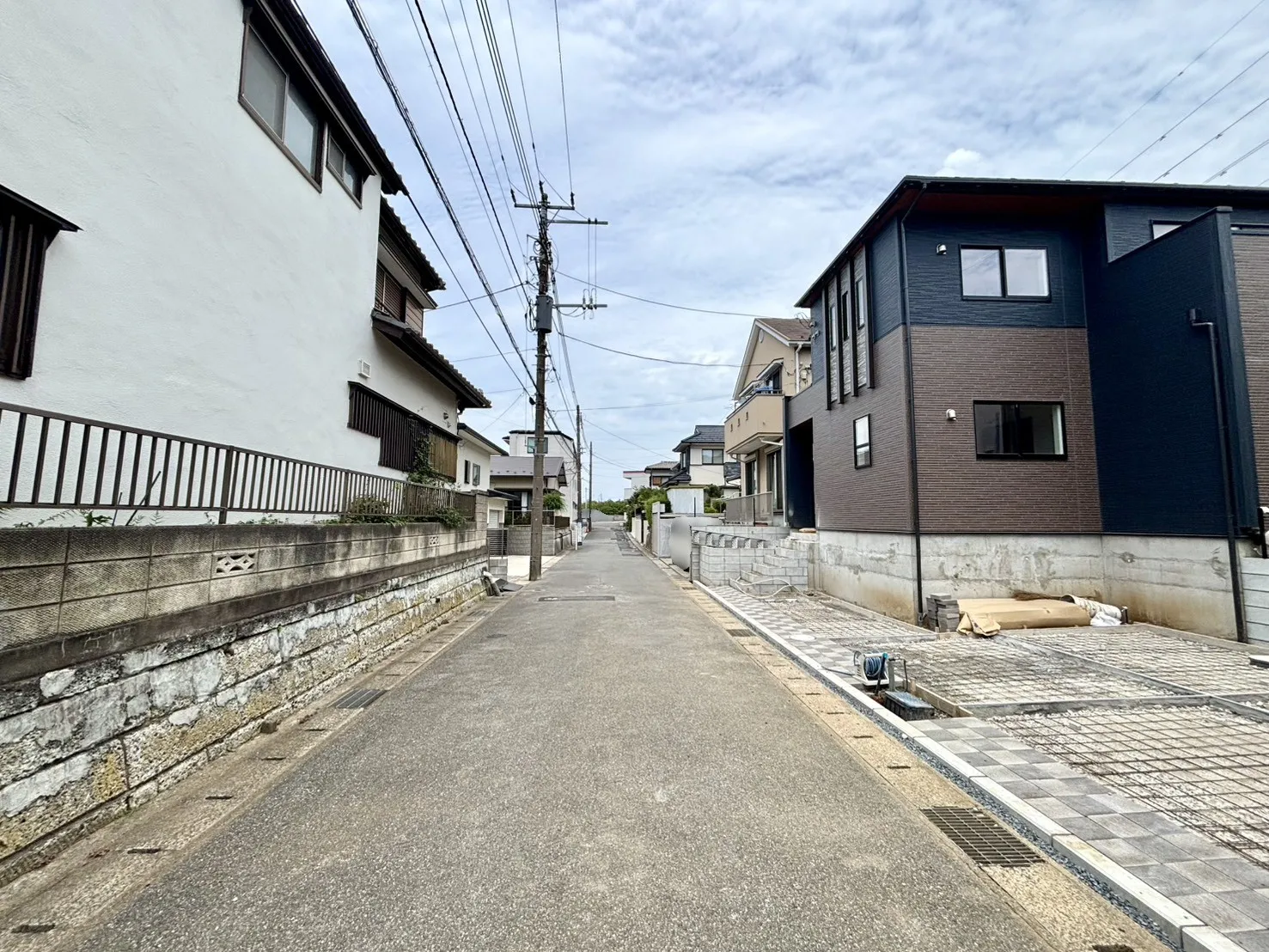 前面道路含む現地写真(7/26撮影)
