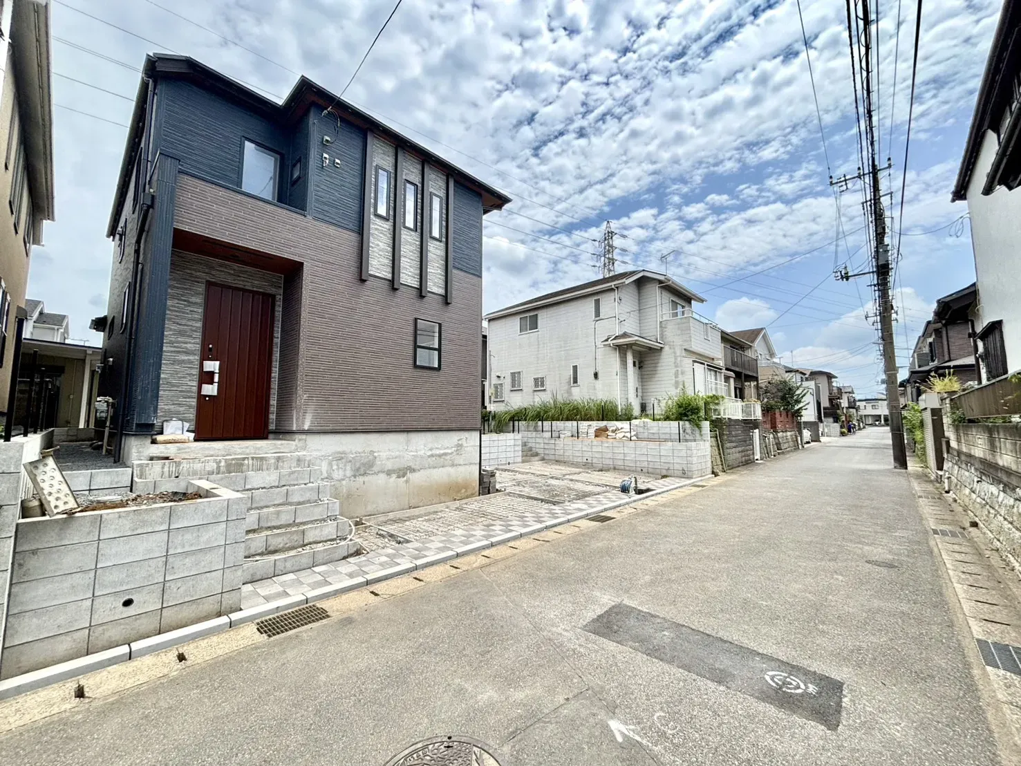 前面道路含む現地写真(7/26撮影)