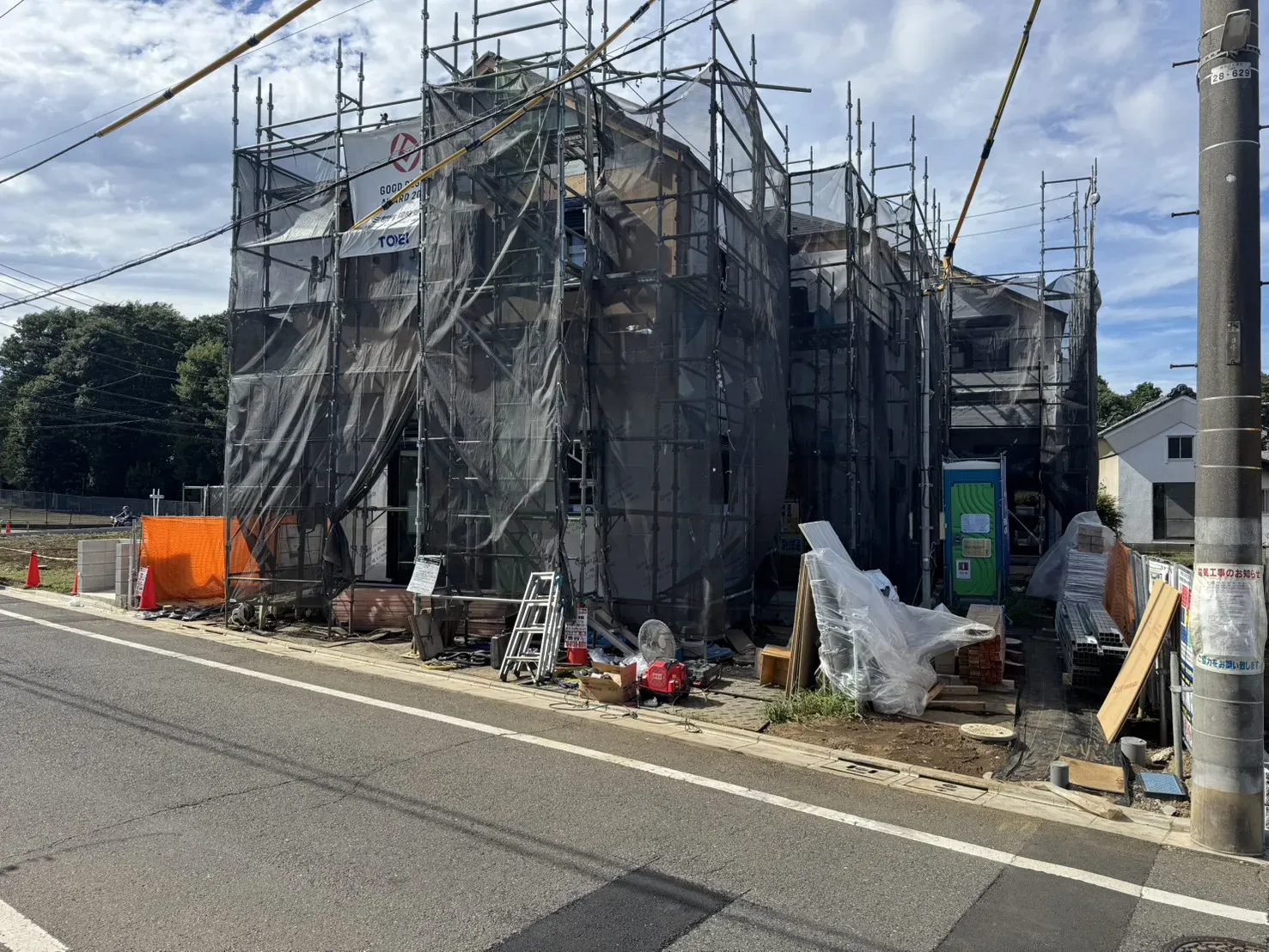 販売現地