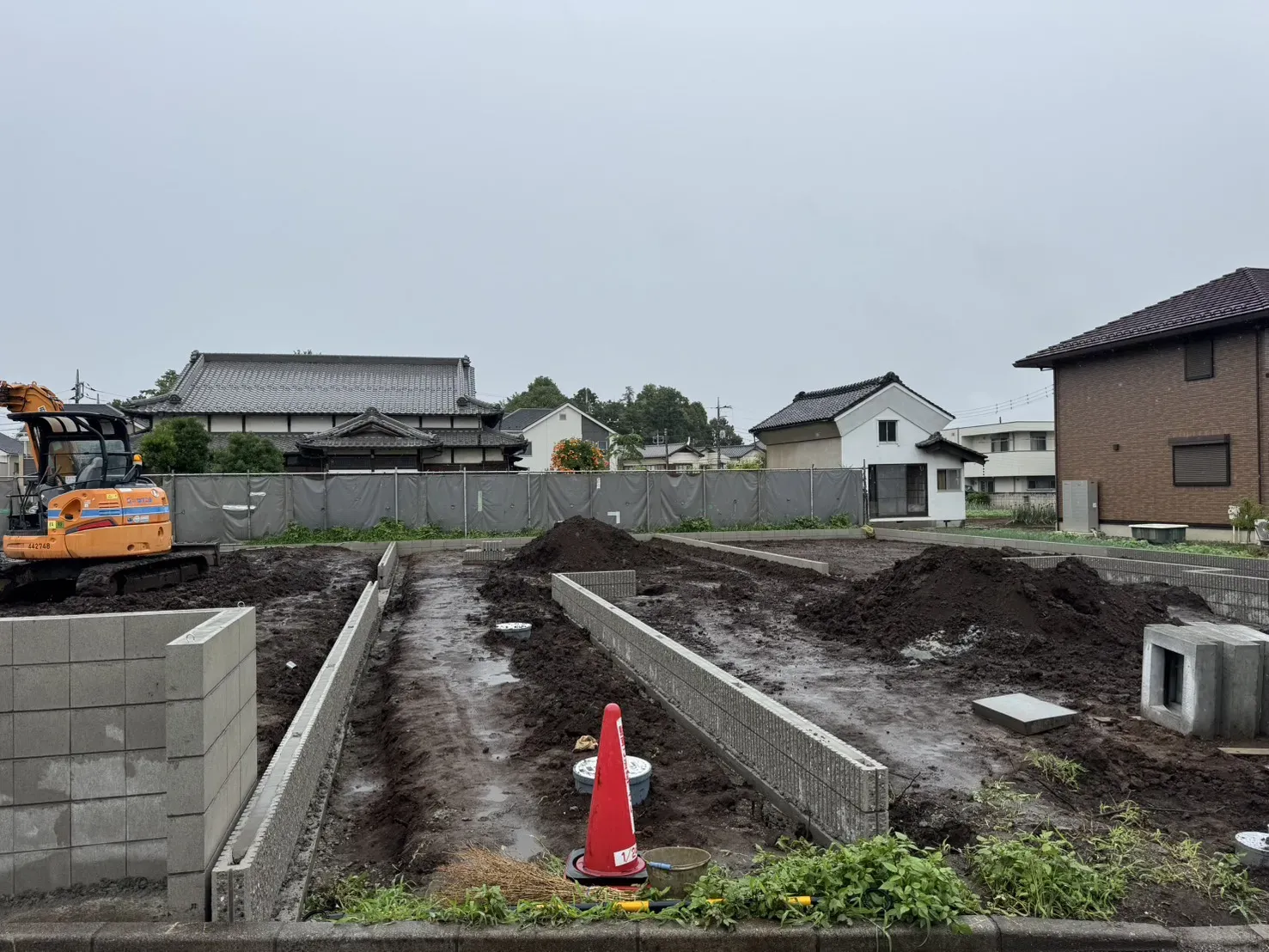 販売現地