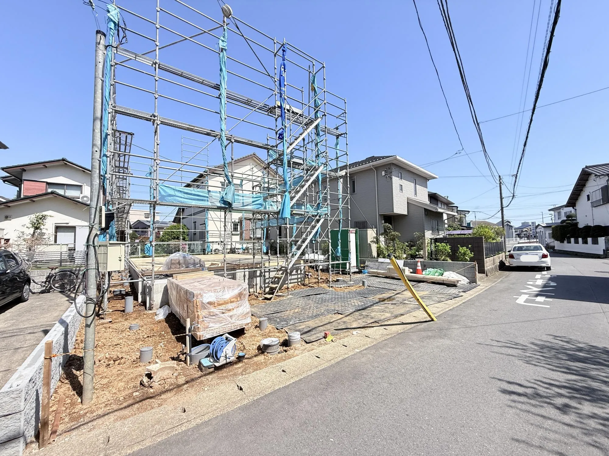 前面道路含む現地写真
