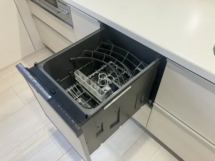 【食洗機】家事の時短に嬉しい食洗機付きです♪