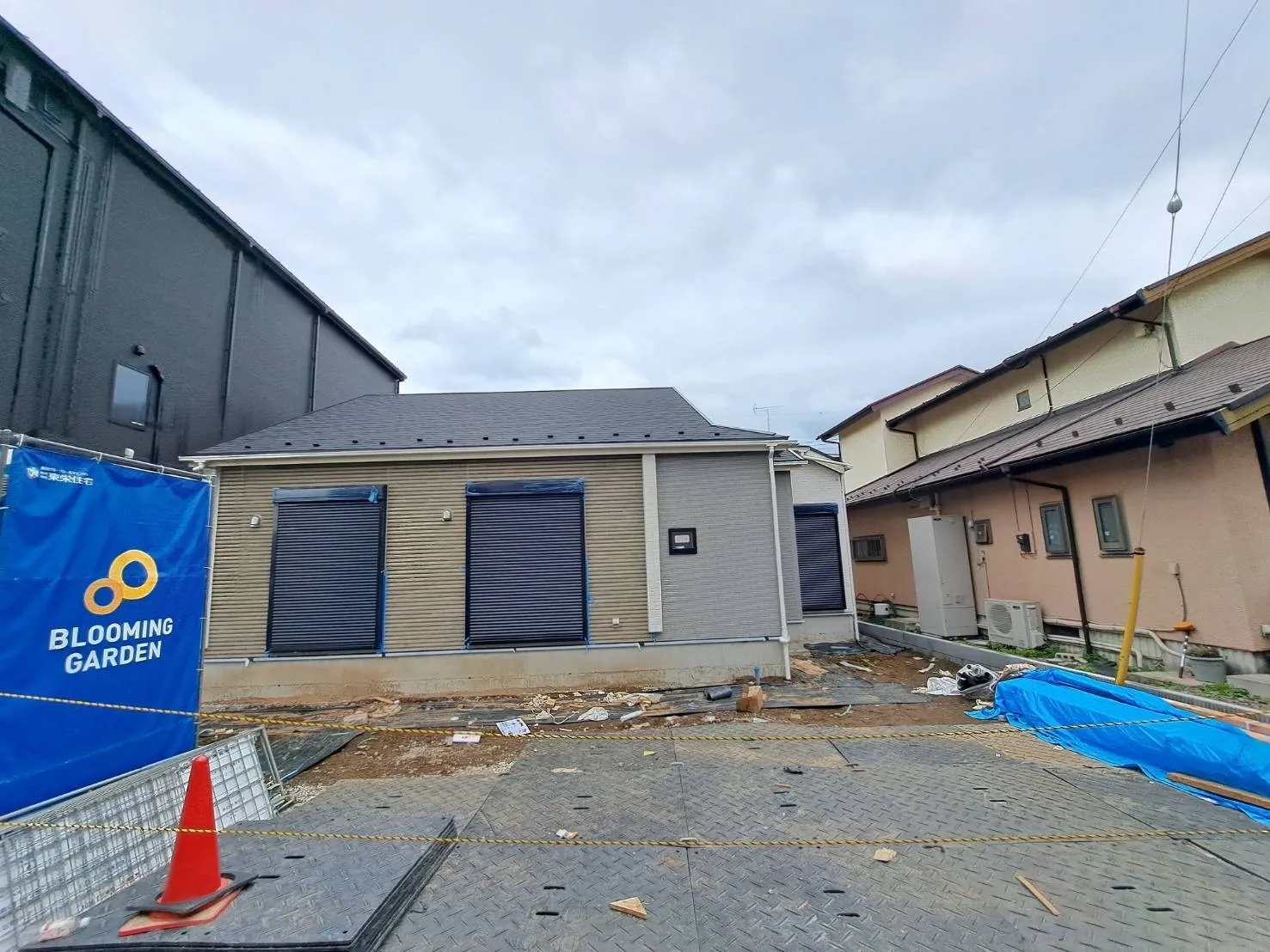 完成が待ち遠しい建築中の新築住宅です!新しい暮らしのイメージが広がります☆