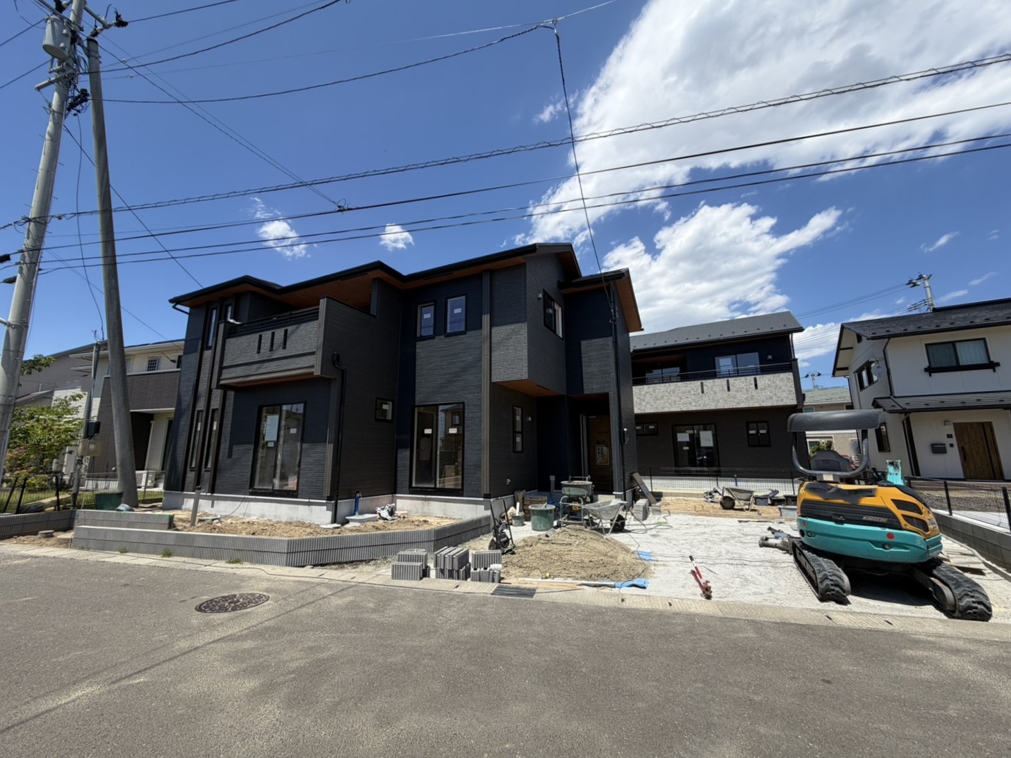 ブルーミングガーデン 名取市美田園8丁目3棟-長期優良住宅-