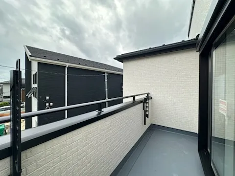 【バルコニー】