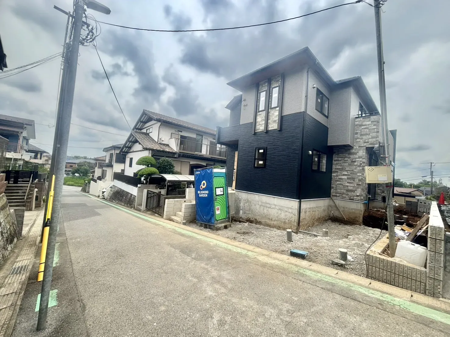 前面道路含む現地写真