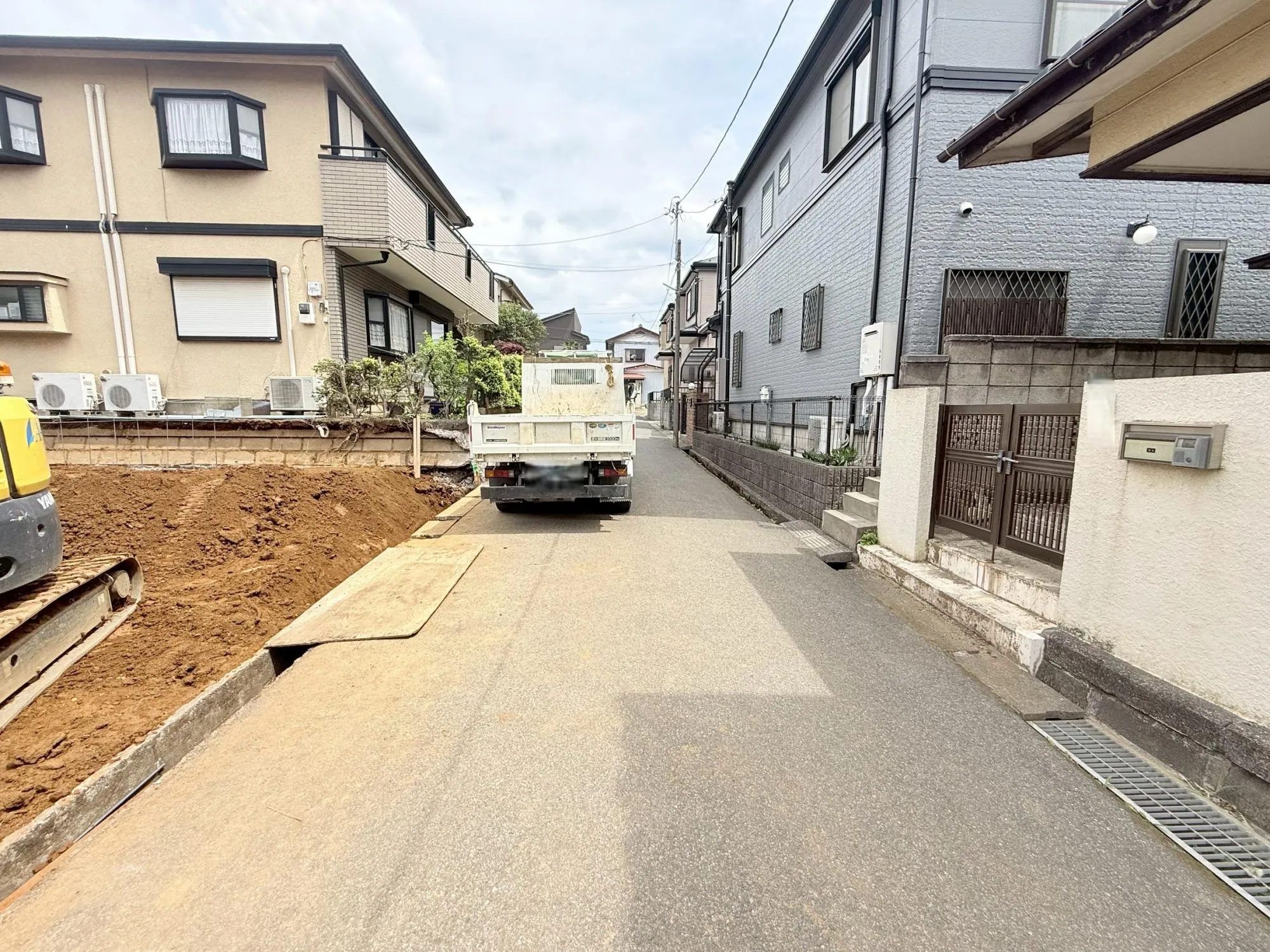 【前面道路　約4.5m】