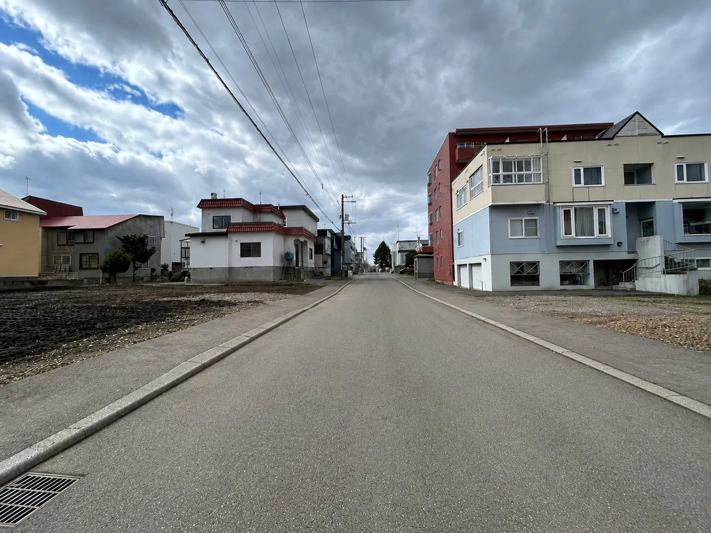 前面道路8.0m