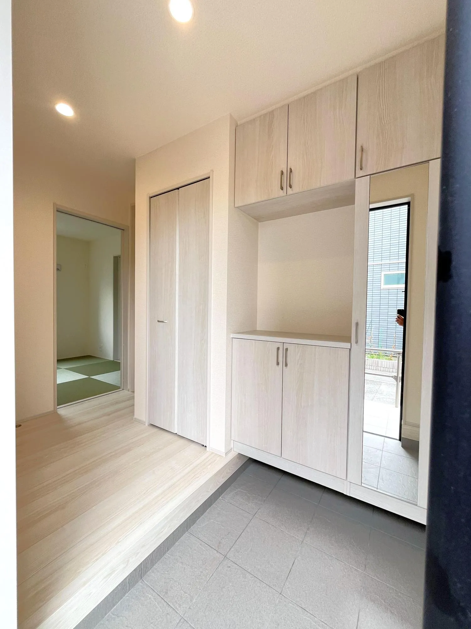 ■