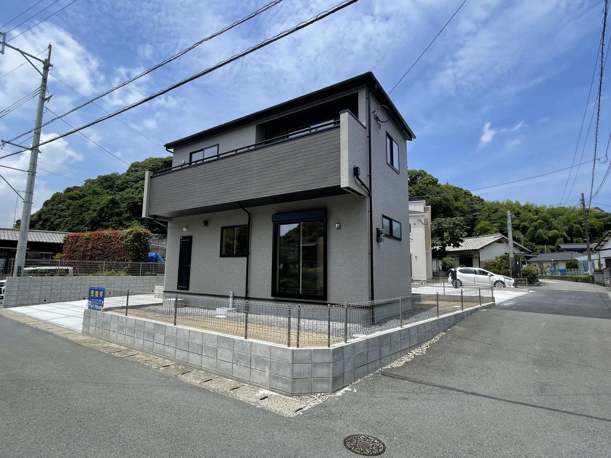 遠賀郡水巻町吉田東の「ブルーミングガーデン 遠賀郡水巻町吉田東1丁目