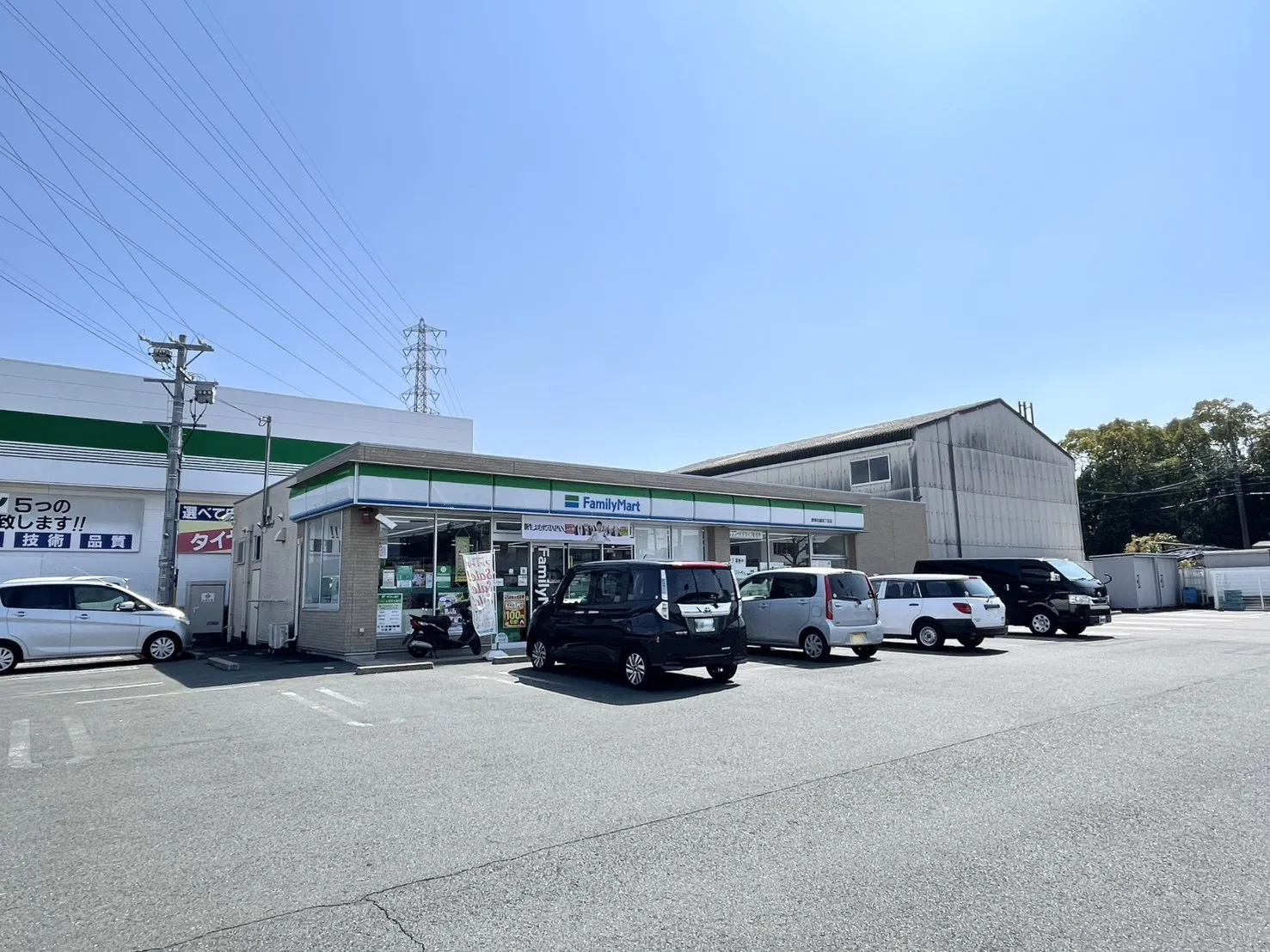 ファミリーマート 豊橋佐藤四丁目店