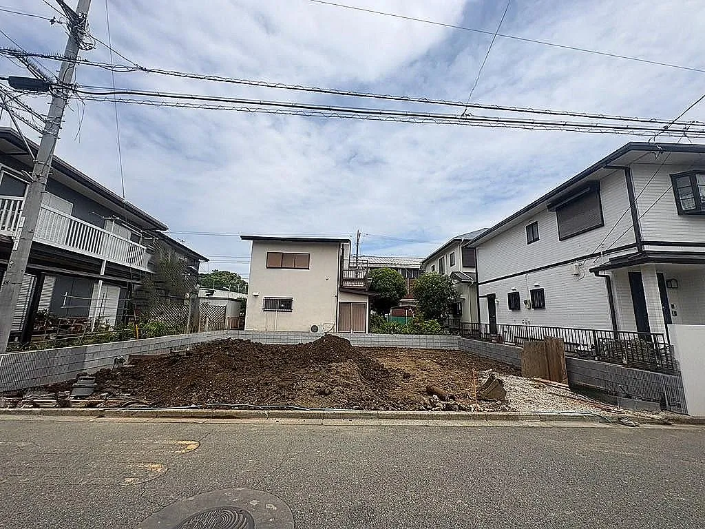 駅近とは違った落ち着いた雰囲気の漂う住宅街は、子育て世代に優しい住環境です。