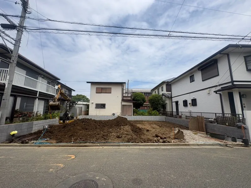 近場に幼稚園、小学校、中学校があり、お子様の通園・通学も安心です!