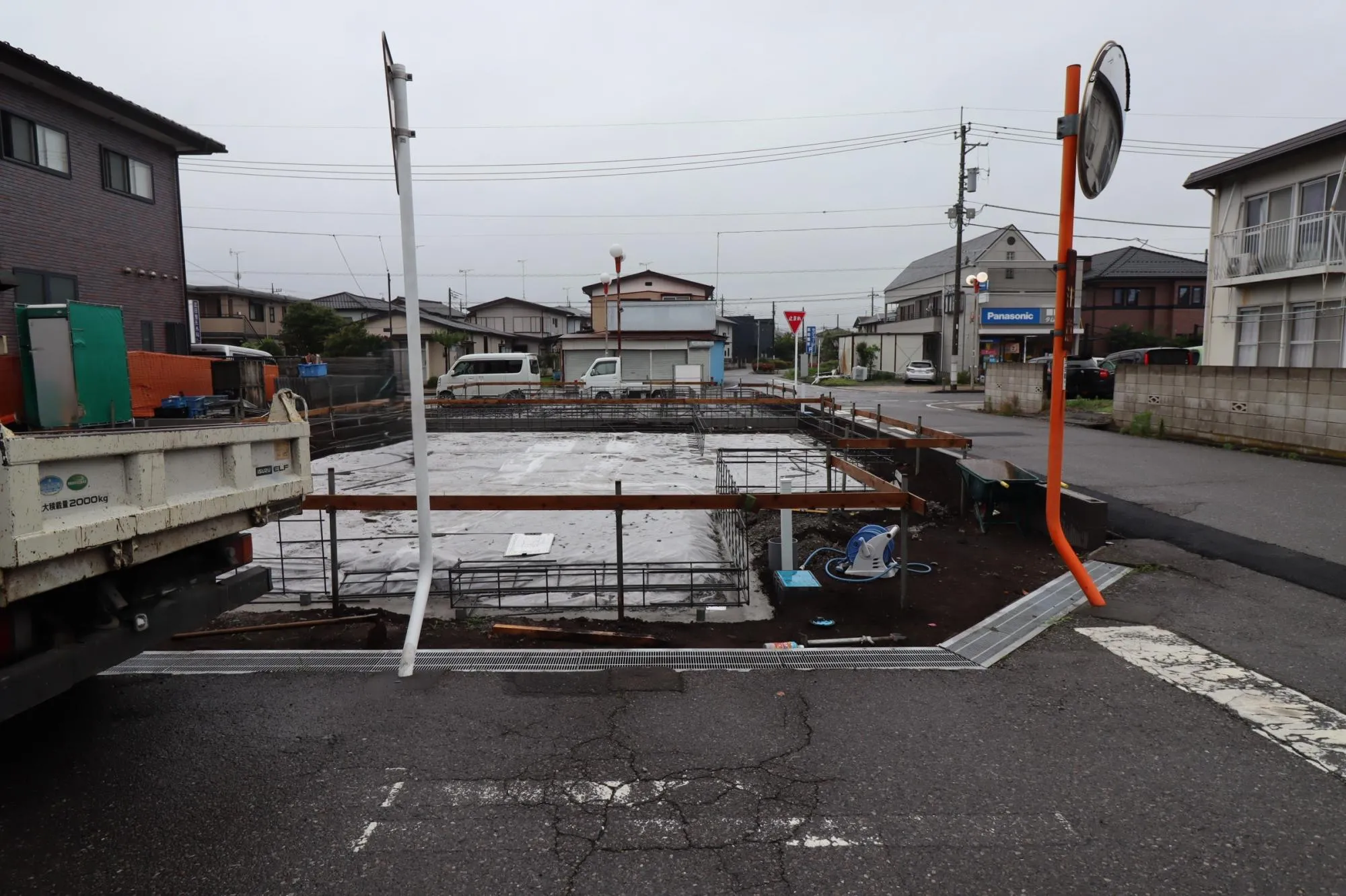 現地写真(基礎工事中)