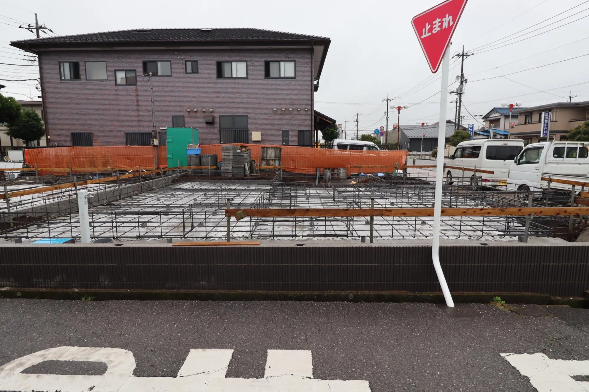 現地写真(基礎工事中)