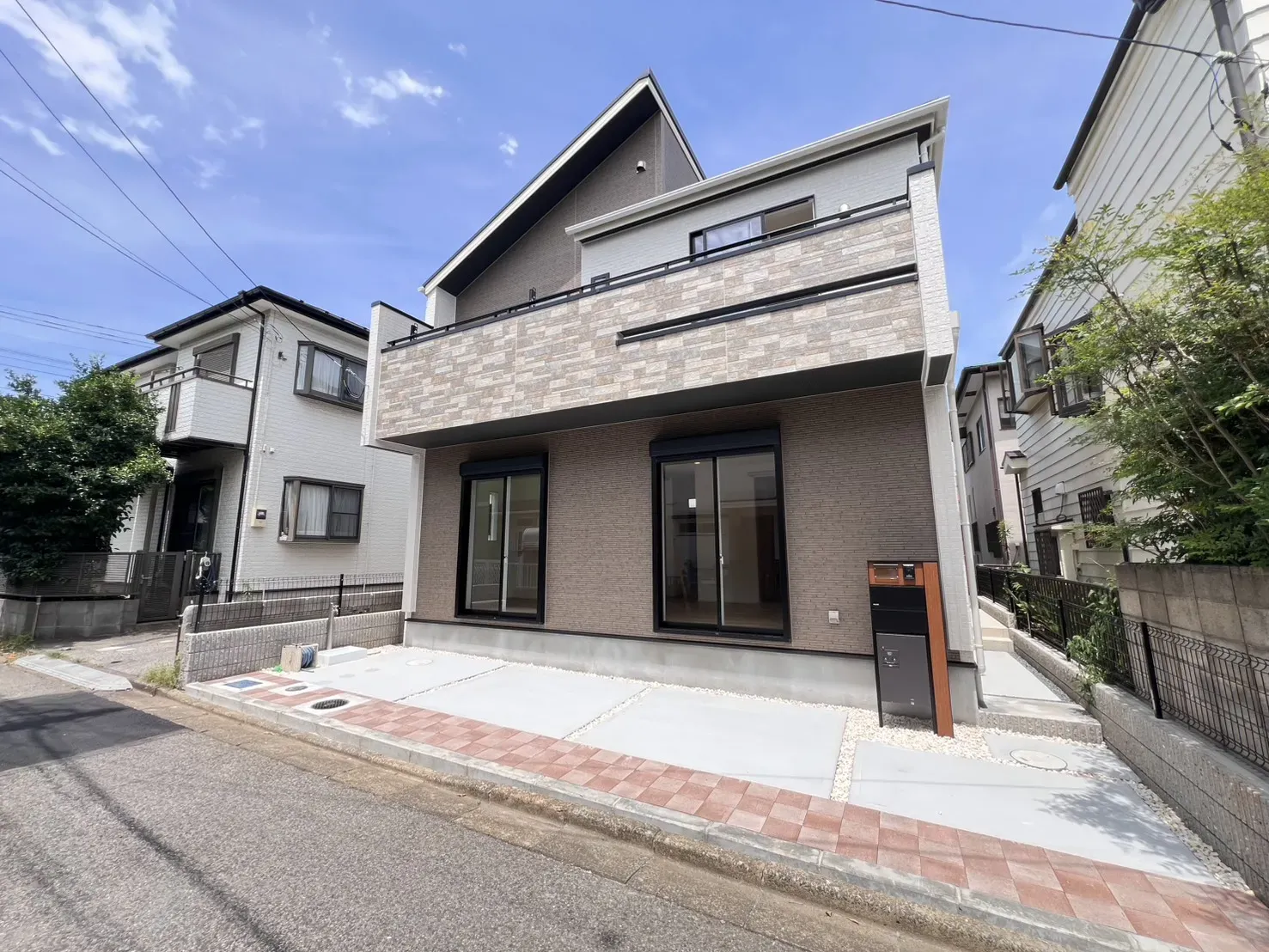 【2号棟　外観】