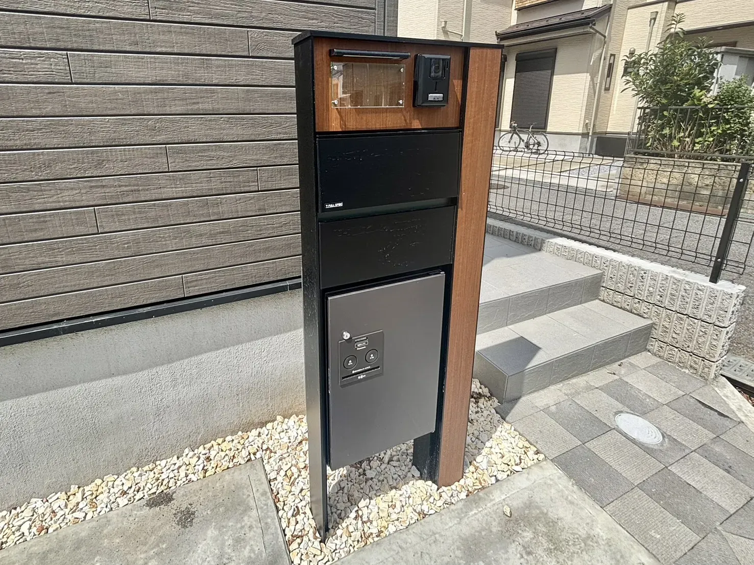 宅配ボックス