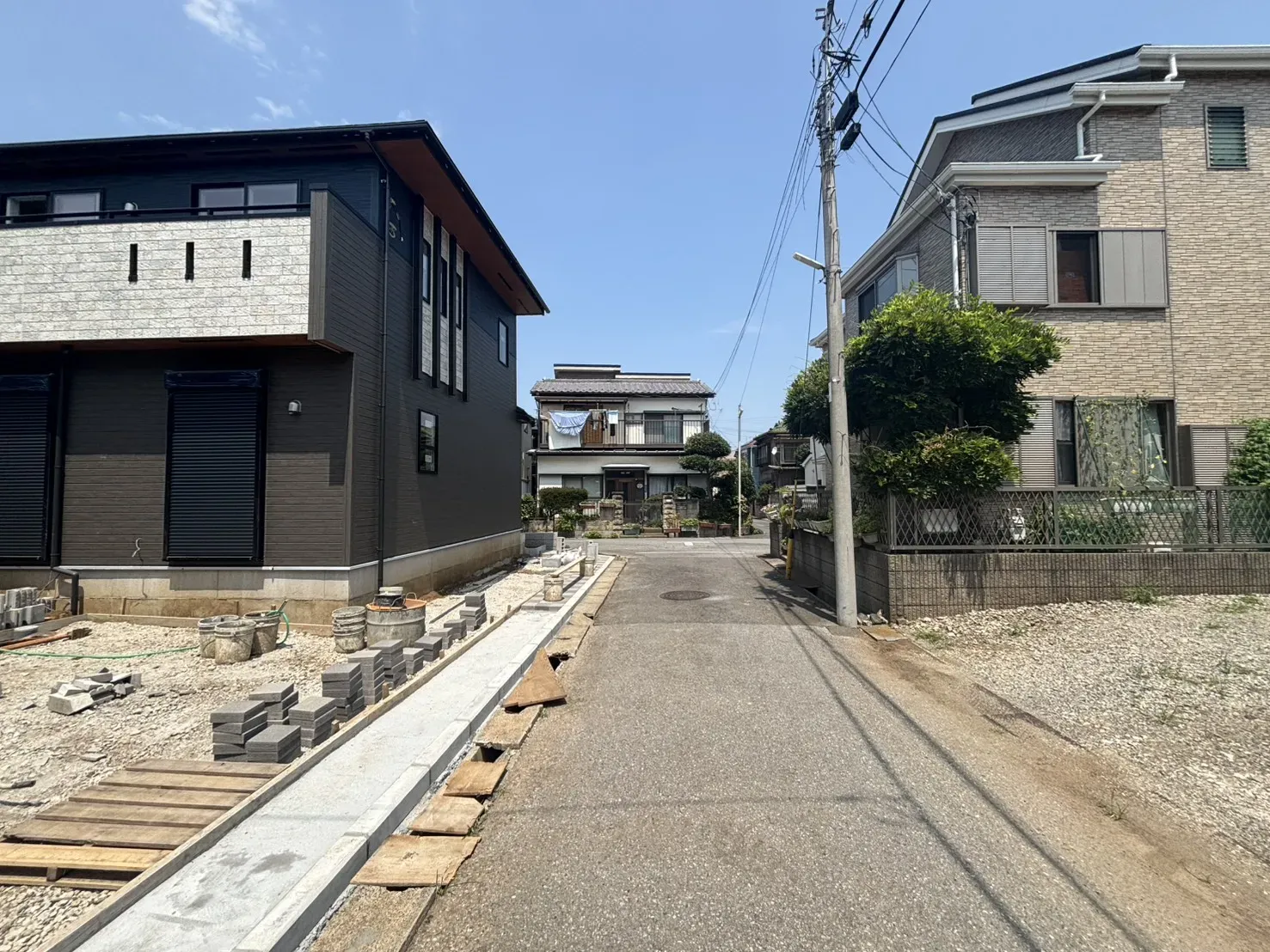 前面道路含む現地写真(8/2撮影)