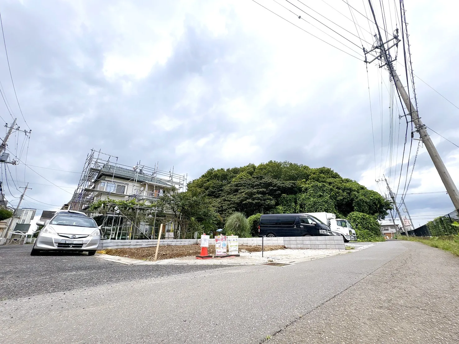 【外観写真】長期優良住宅のため各種税制優遇も受けられます。耐震等級3・制震ダンパー採用で、長く安心して暮らせる住まいです。
