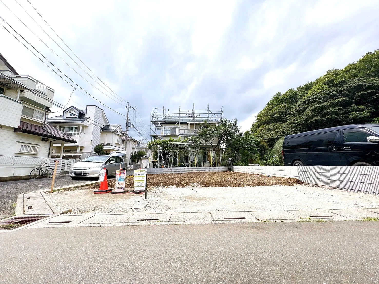 【外観写真】オール電化住宅に加え、太陽光パネルを搭載。環境にも家計にもやさしい暮らしを実現します。ぜひお気軽にお問い合わせください。