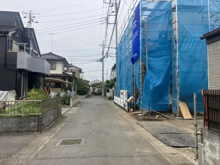 落ち着いた住環境の前面道路!ゆったりとした雰囲気が魅力です☆