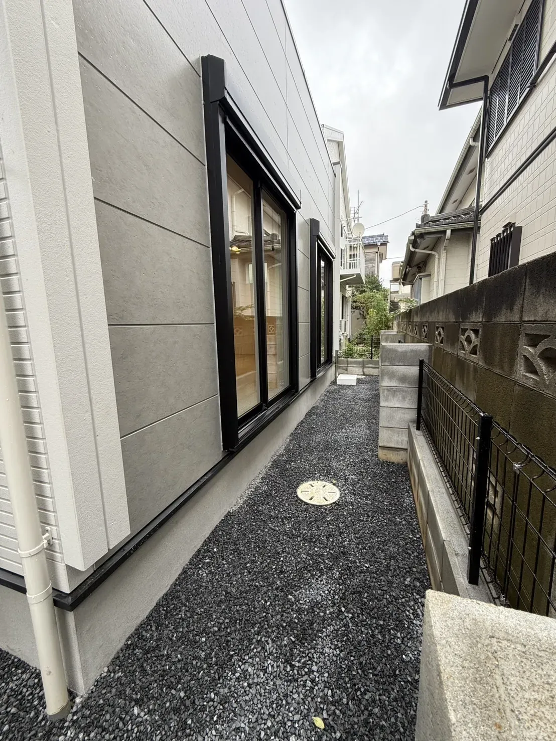 ②庭