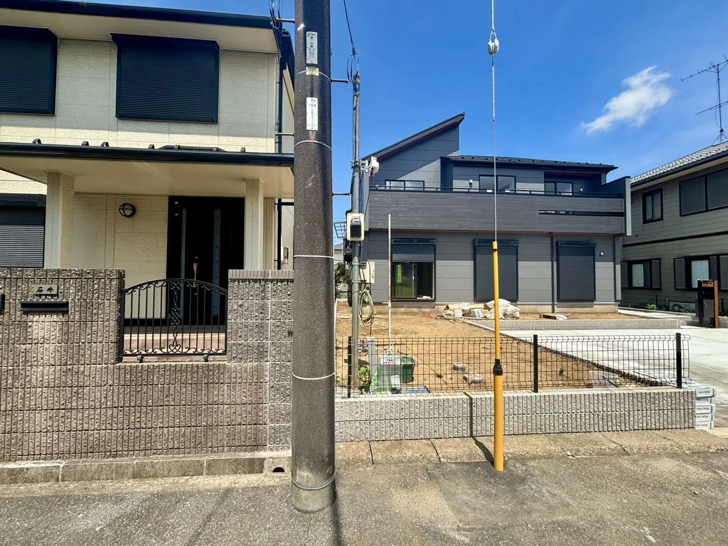 前面道路含む現地写真(7/19撮影)