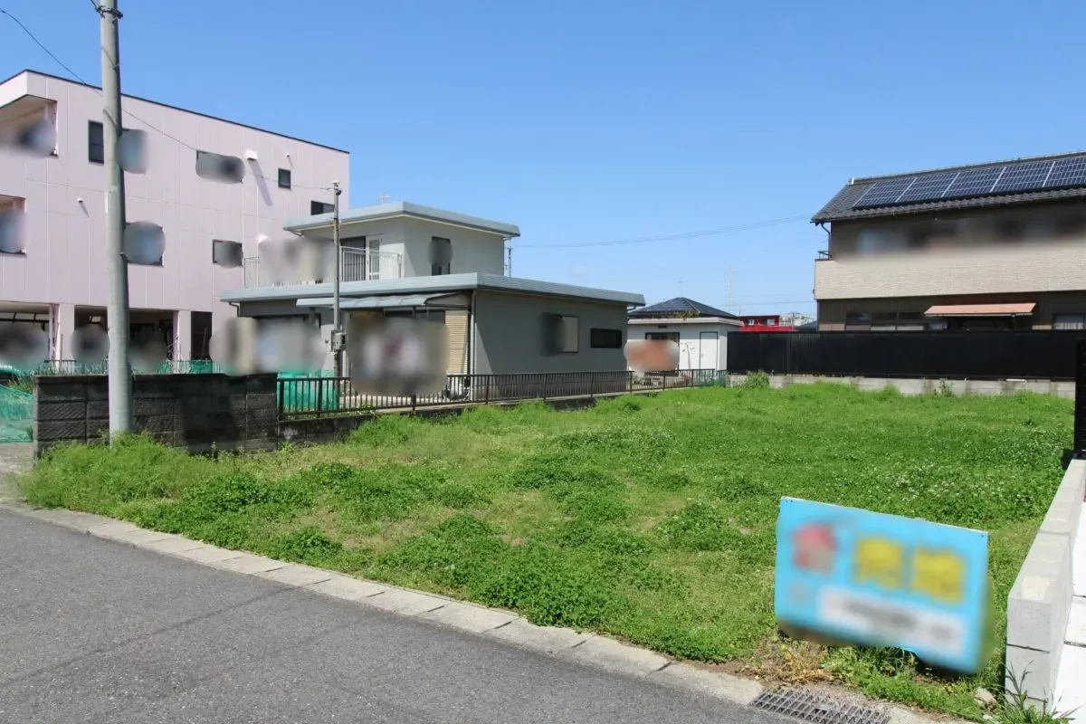 4月11日　更地(南東から撮影)