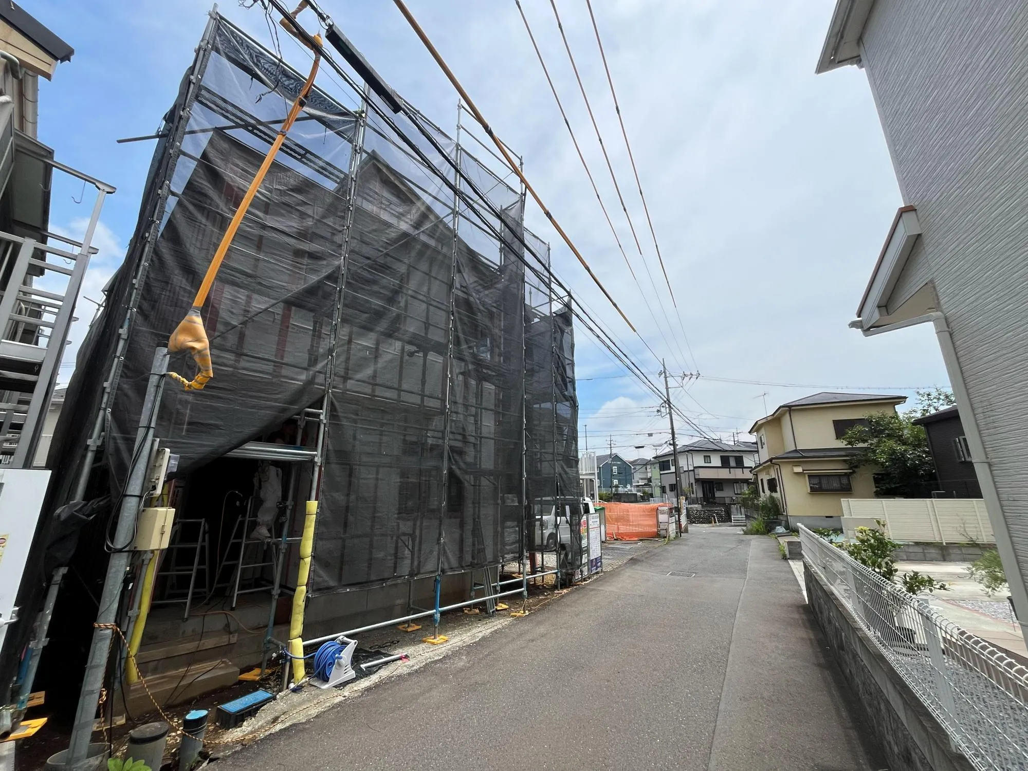 開放感のある現地は、日当たりや通風も良いです。ゆったりと暮らせる立地となっております。