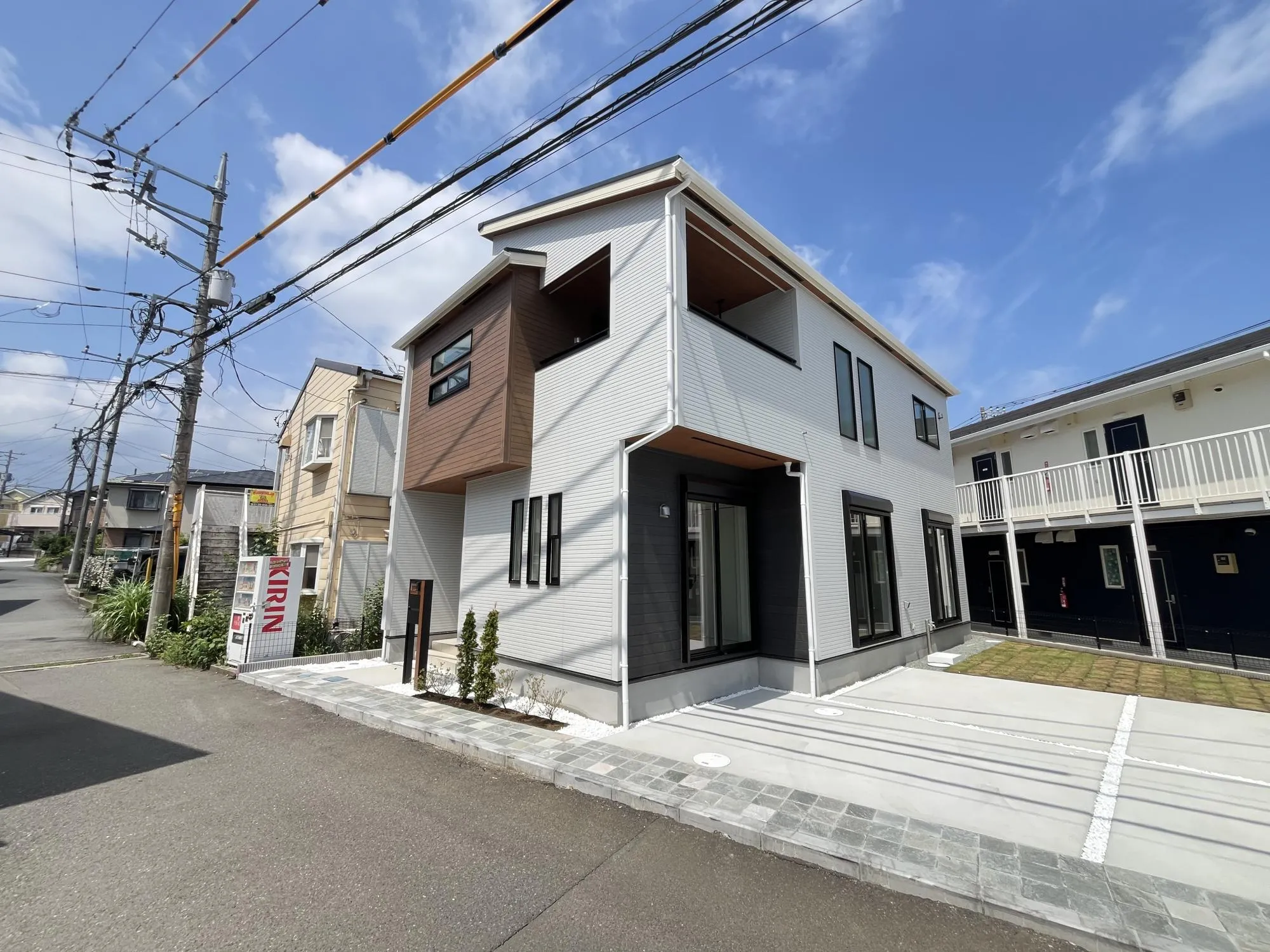 当社売主!
建物完成いたします♪