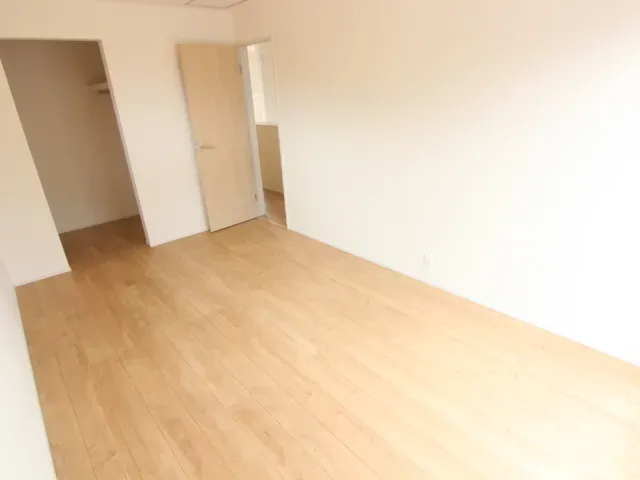 洋室7.5帖　2号棟