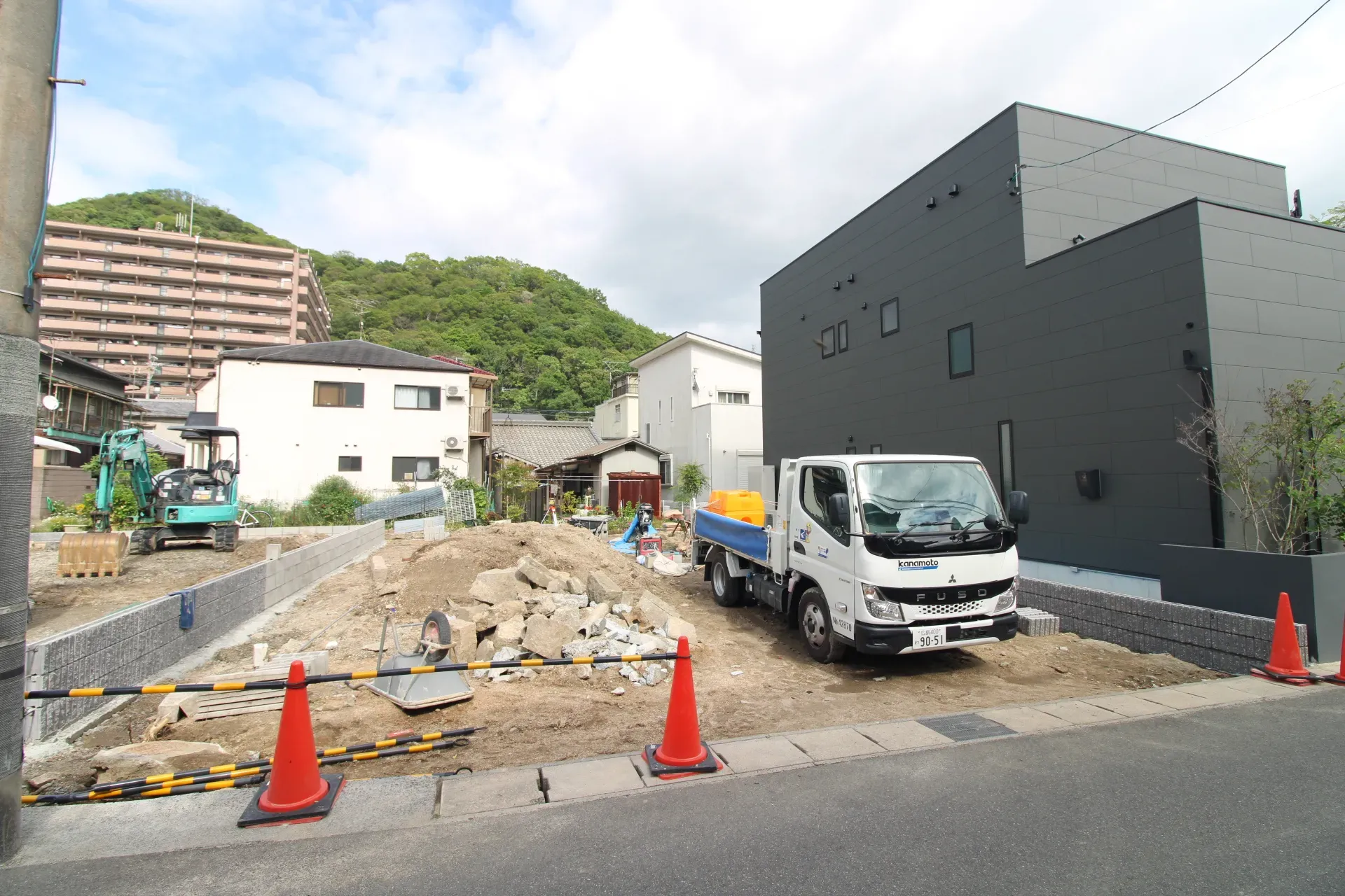 前面道路から見た宅地