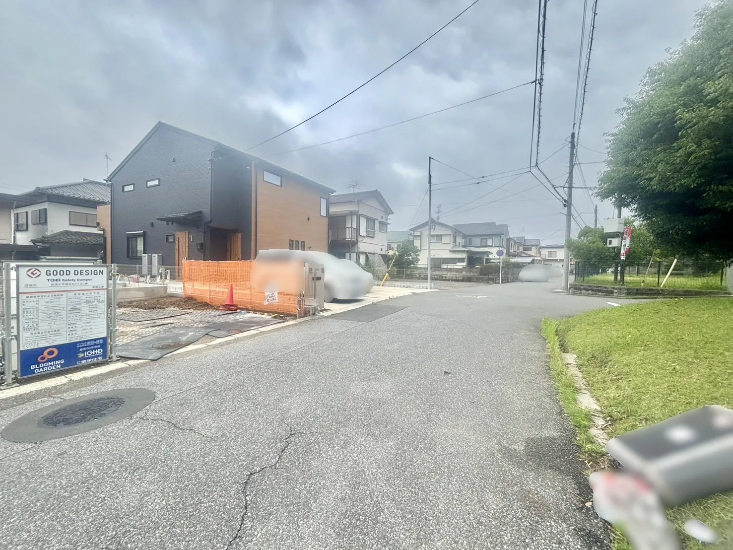 1号棟 前面道路含む現地写真