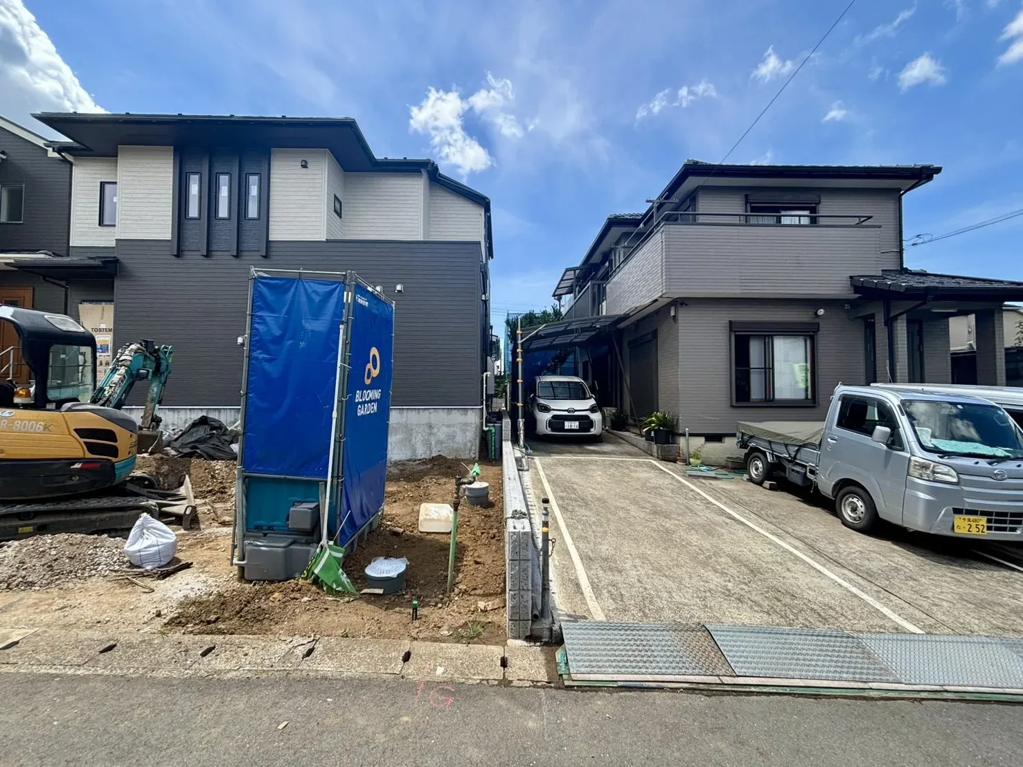 前面道路含む現地写真(7/19撮影)
